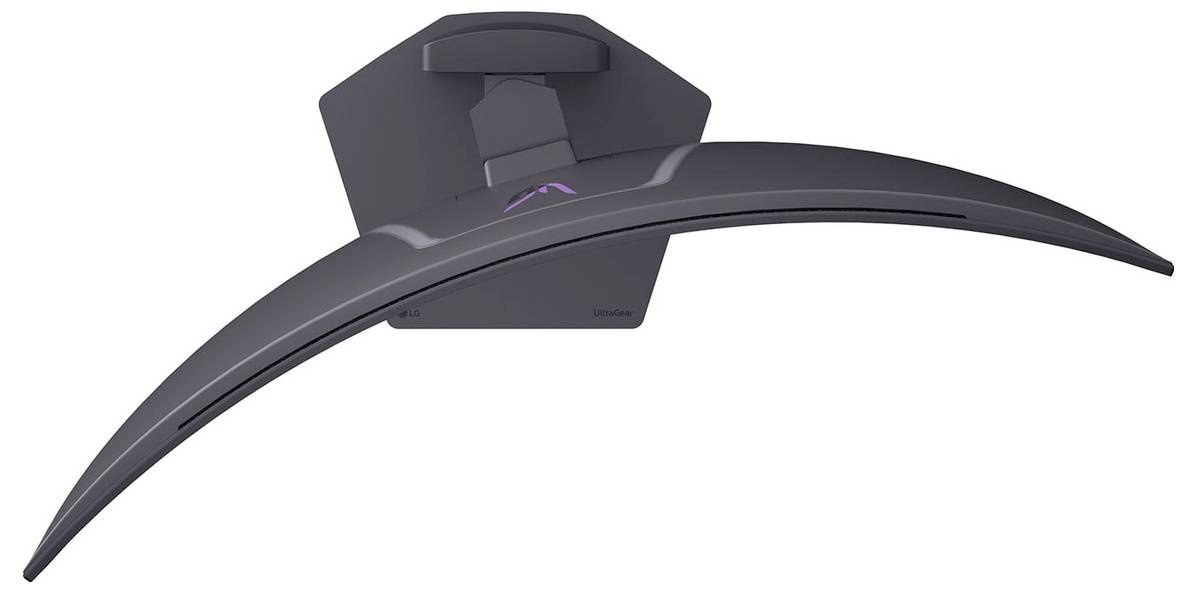Prohnutý herní monitor pohledem zezadu, zobrazující ergonomický stojan a barevné LED osvětlení.