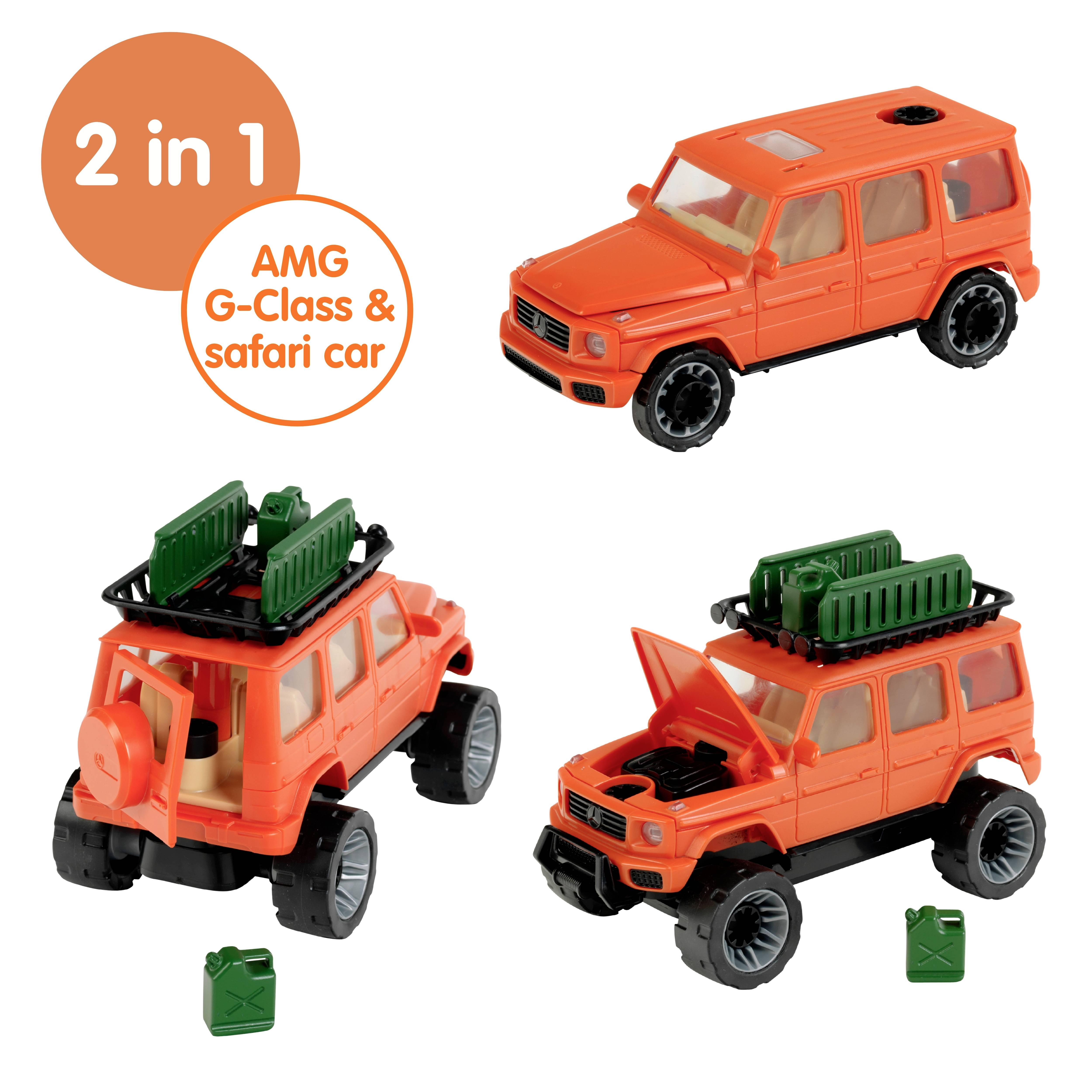 Oranžové hračkářské vozidlo zobrazené ve dvou konfiguracích: AMG G-Class a safari vůz s příslušenstvím na střeše. Text uvádí „2 v 1 AMG G-Class & safari vůz".