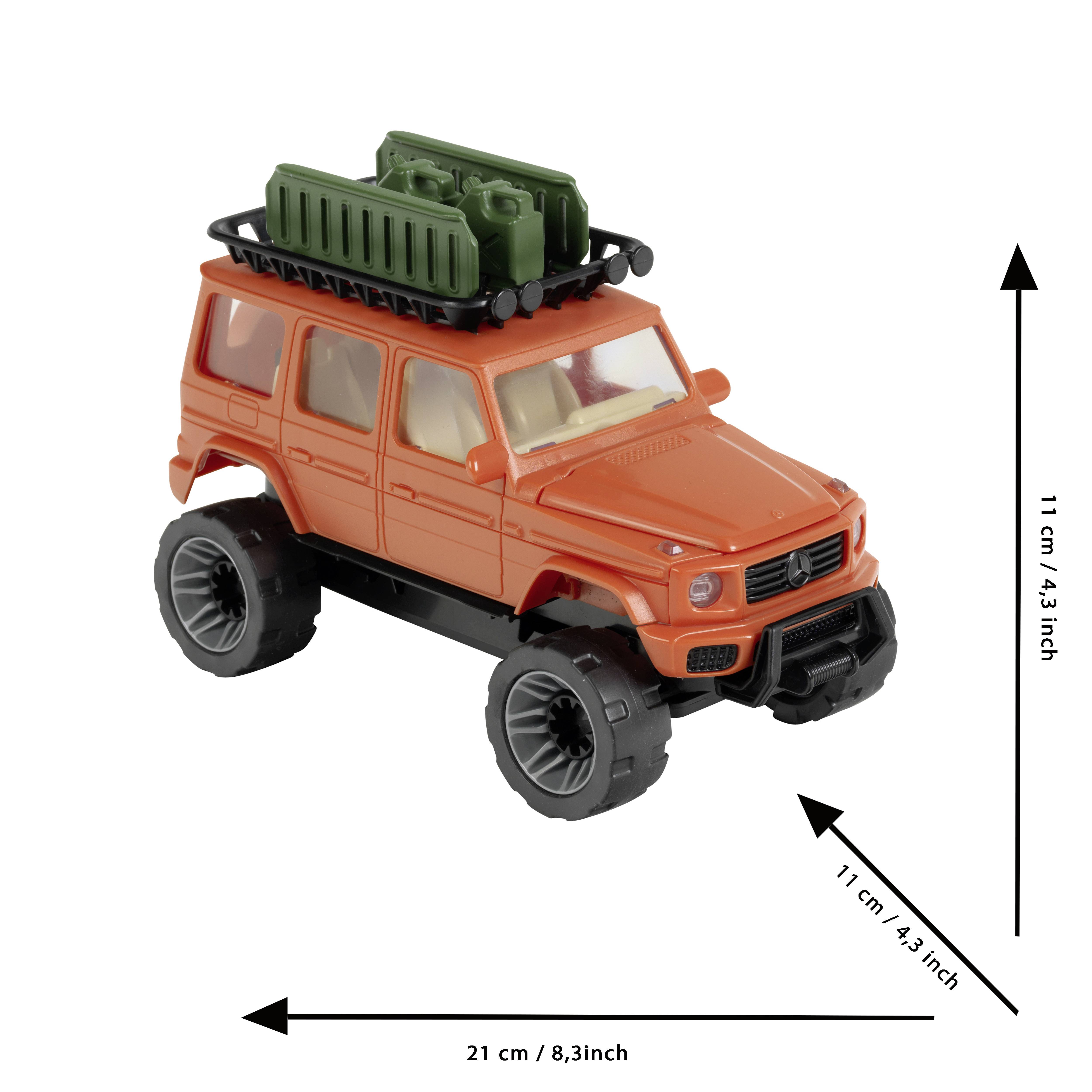 Oranžové hračkářské SUV s velkými pneumatikami, černým horním nosičem s zelenými kontejnery. Rozměry: 21 cm délka, 11 cm šířka, 11 cm výška.