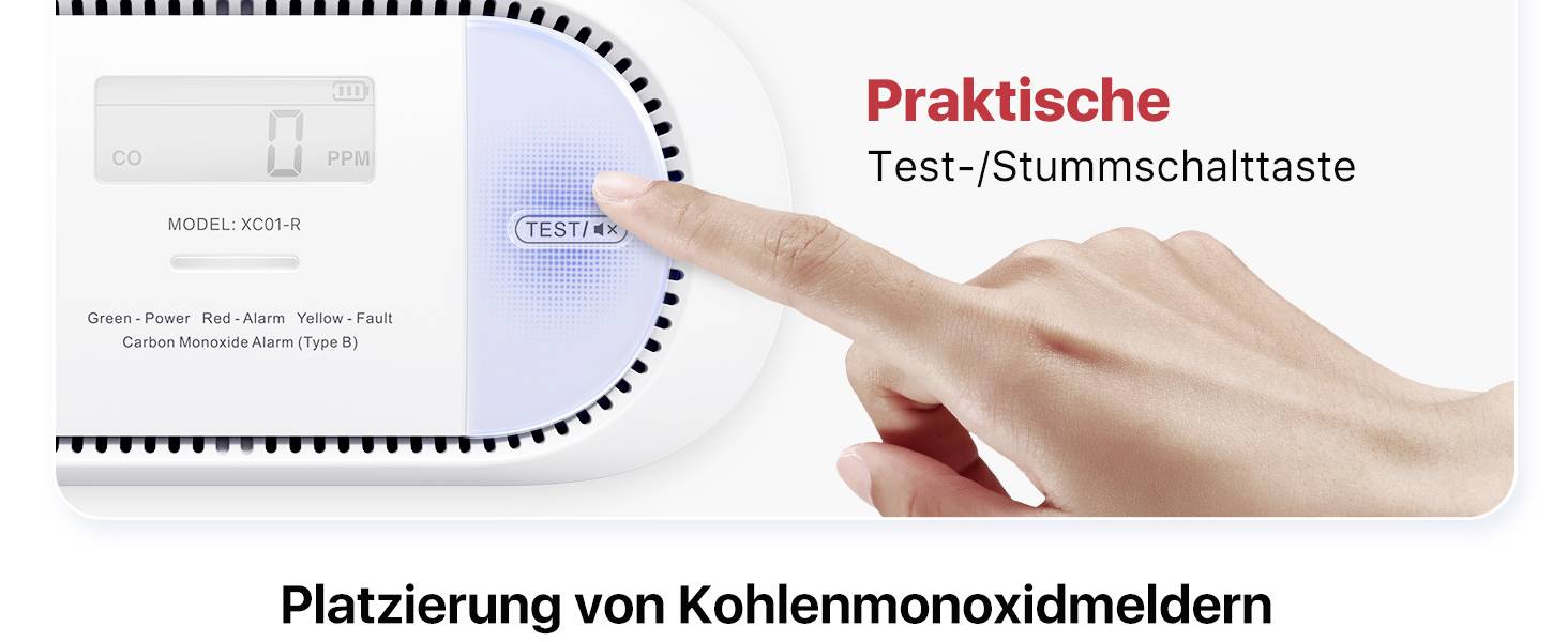 Osoba stiskává testovací/ztlumovací tlačítko detektoru oxidu uhelnatého, model XC01-R, s indikačními světly pro různé stavy.