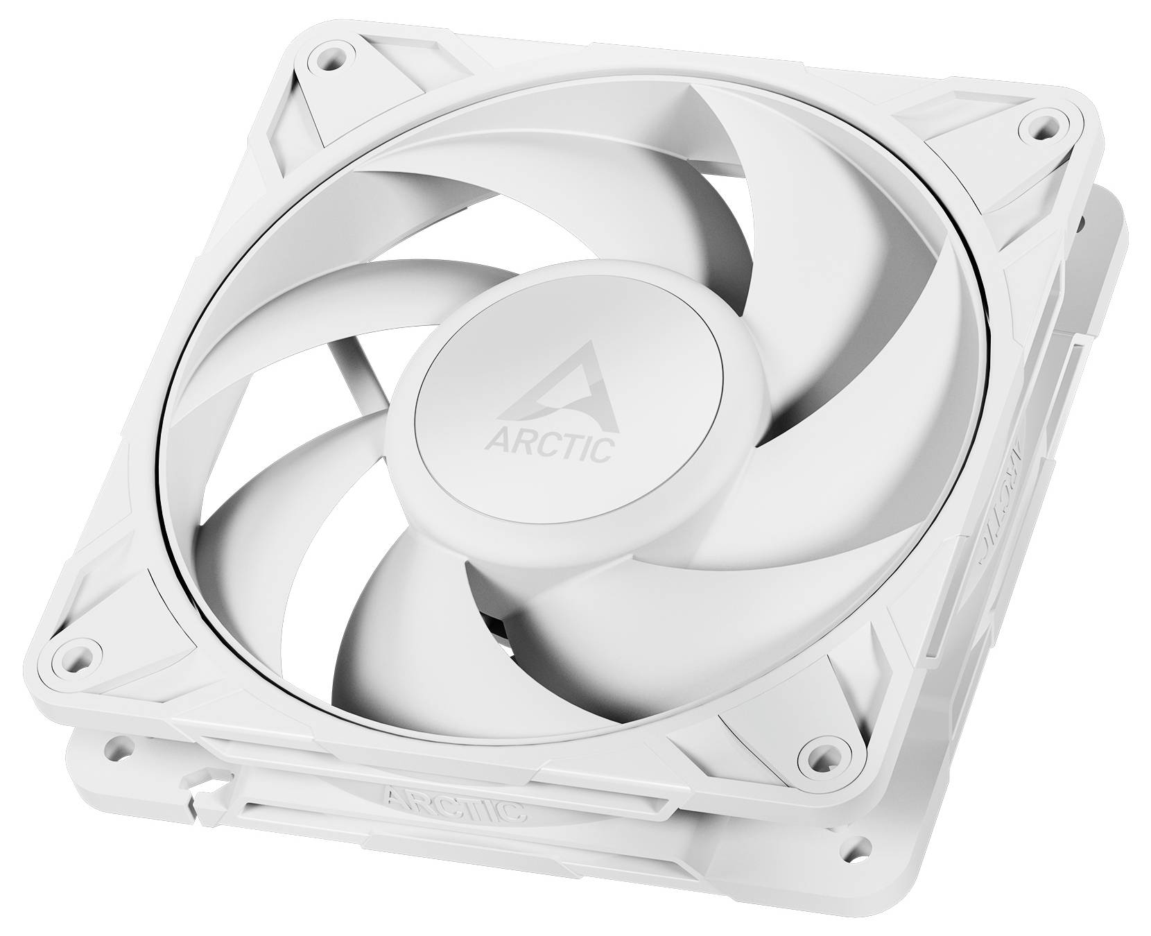 Bílý počítačový chladicí ventilátor se třemi listy, navržený pro instalaci do počítačové skříně, s názvem značky 'Arctic' uprostřed.