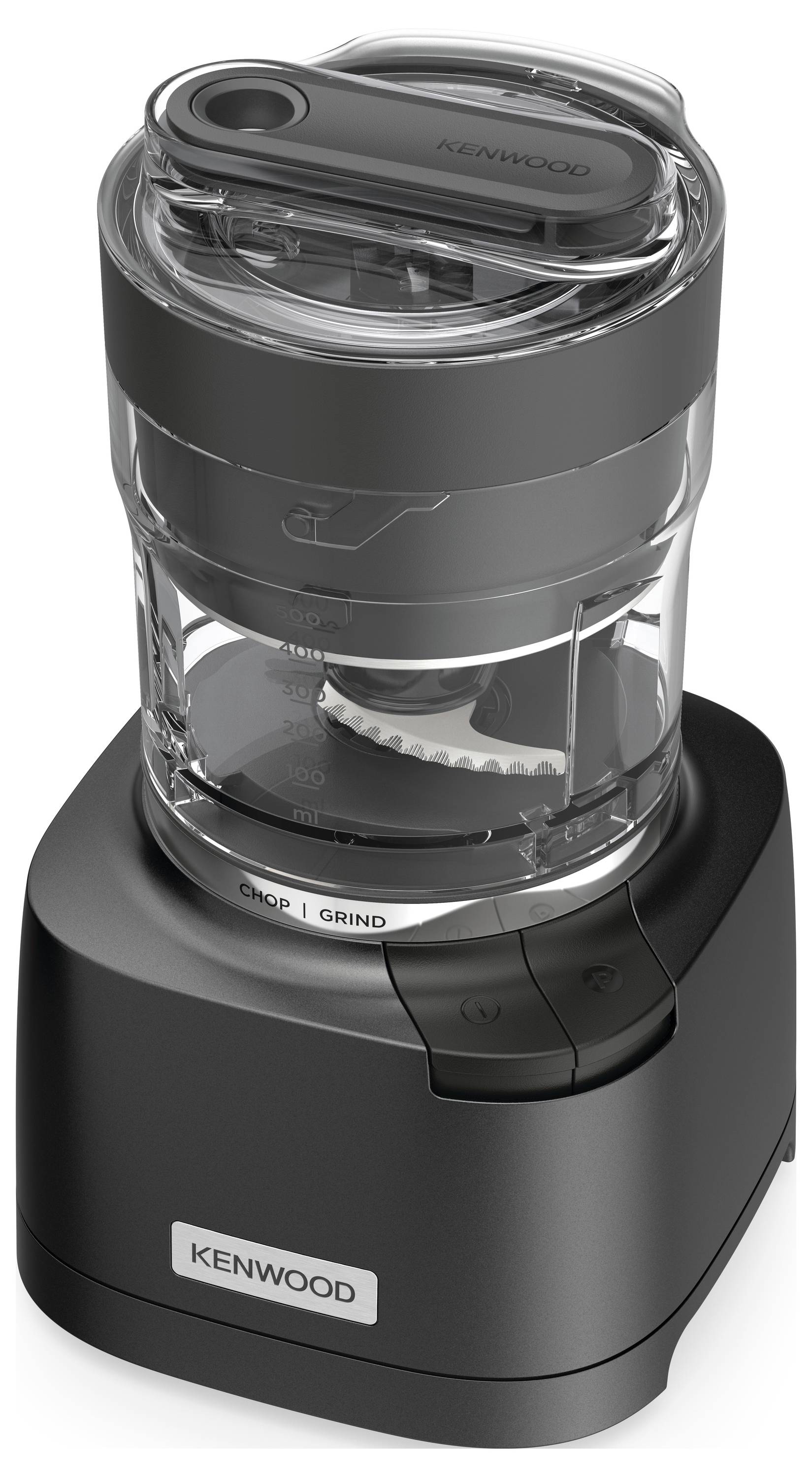 Kenwood mini sekáček v černé a průhledné plastové barvě, s kompaktním designem a viditelnými noži, určený pro krájení a mletí potravin.