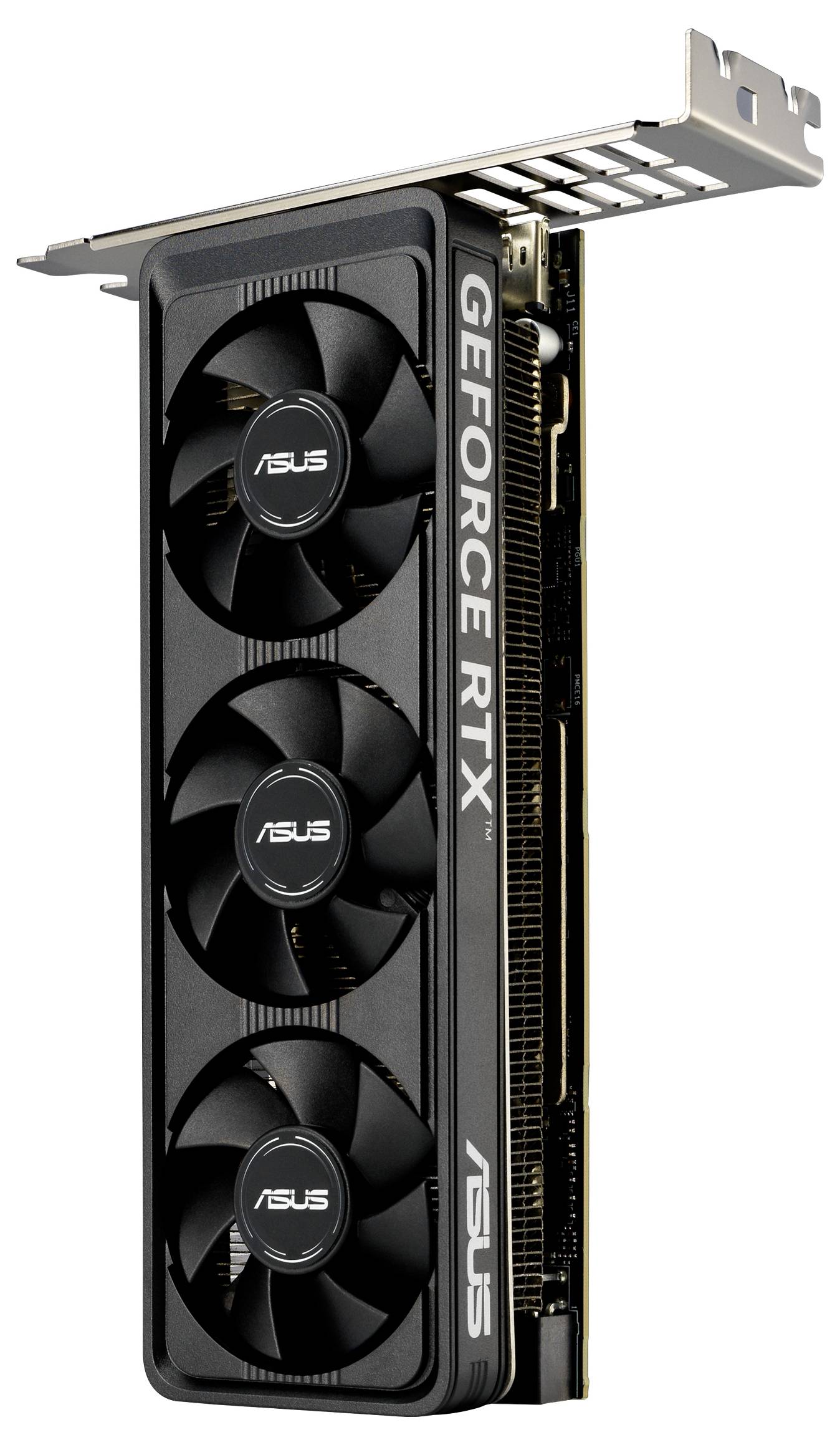 Vertikální grafická karta se třemi chladicími ventilátory, označená štítky 'GIGABYTE Geforce RTX' a 'ASUS', která ukazuje své štíhlé provedení v šířce dvou slotů.