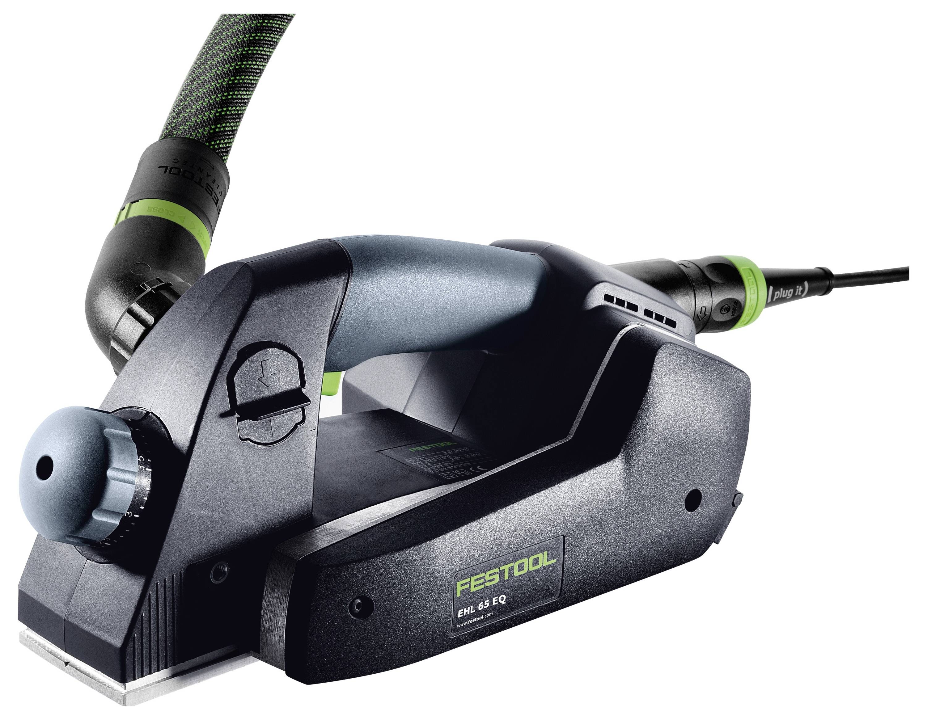 Elektrický hoblík s ergonomickou rukojetí a přípojkou pro odsávání prachu, značka Festool pro práci se dřevem nebo konečnou úpravu povrchu.