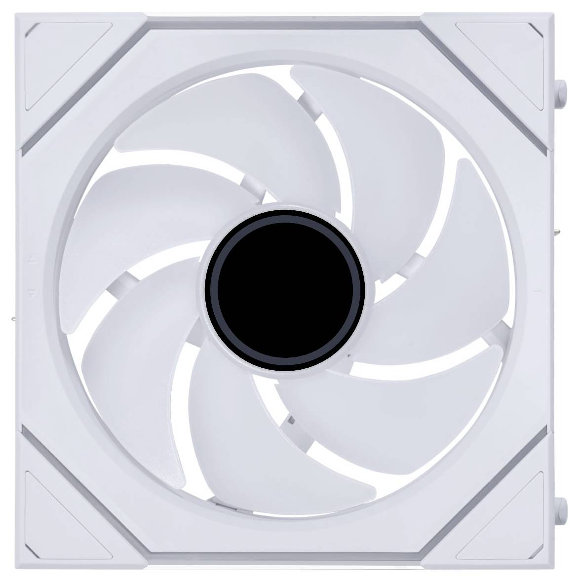 Čtvercový bílý chladicí ventilátor s kulatými lopatkami uspořádanými do spirálového vzoru, s černým kruhem uprostřed.