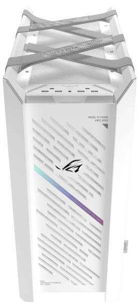 Bílá počítačová skříň s elegantním designem, s diagonálně vzorovaným předním panelem, logem ROG a RGB osvětlením.