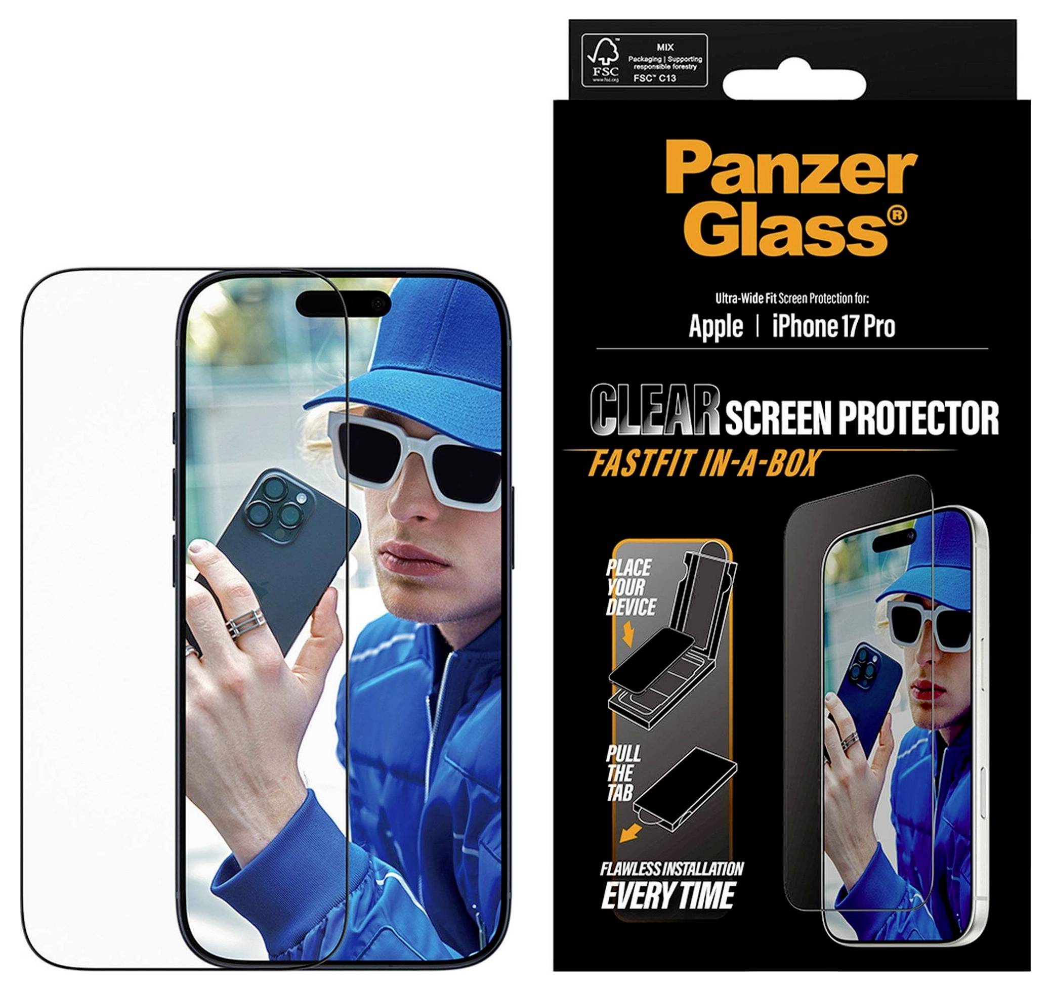 Obrázek osoby v modrém oblečení držící telefon, částečně chráněný průhledným ochranným sklem. Obal uvádí 'Panzer Glass' pro iPhone 17 Pro.