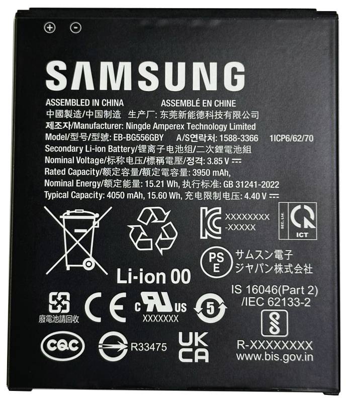 Lithium-iontová baterie se značkou Samsung, kapacita 3400mAh, různé bezpečnostní certifikace, varovné symboly a pokyny pro likvidaci.