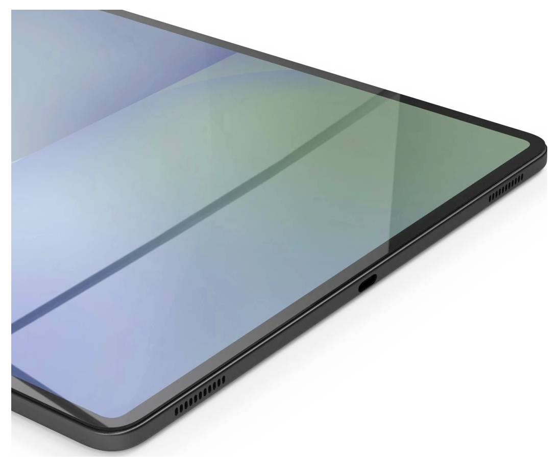 Detailní záběr štíhlého tabletu s velkým displejem a úzkým rámečkem, který demonstruje jeho moderní design a minimalistickou estetiku.