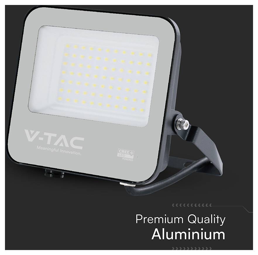 Reflektor s LED polem, označený štítkem 'V-TAC Premium Quality Aluminium' naznačuje trvanlivou konstrukci.