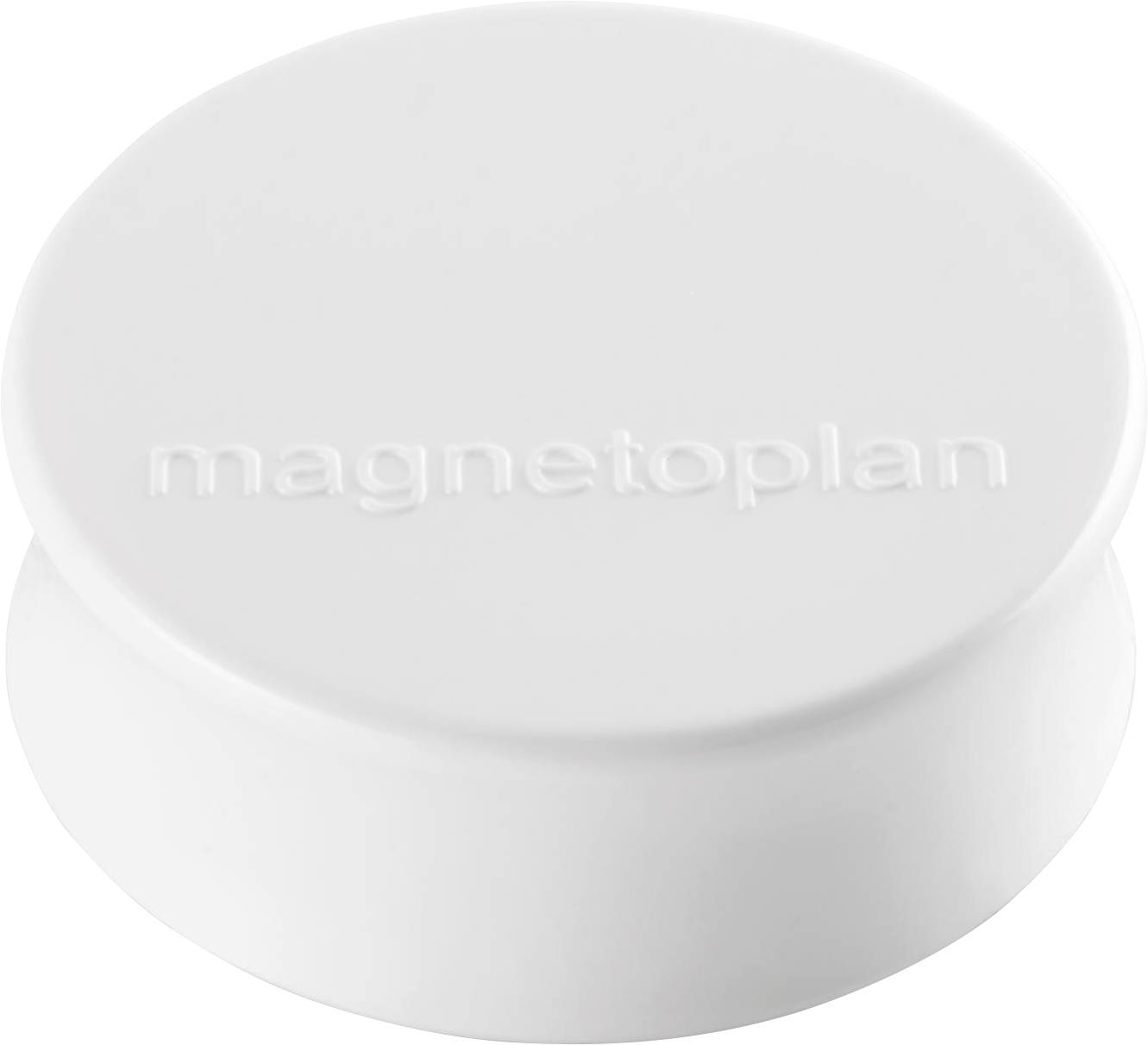 Kulatý, bílý magnetický předmět s nápisem "magnetoplan" vytlačeným na povrchu, pravděpodobně určený k upevňování předmětů na magnetický povrch, jako je například whiteboard.