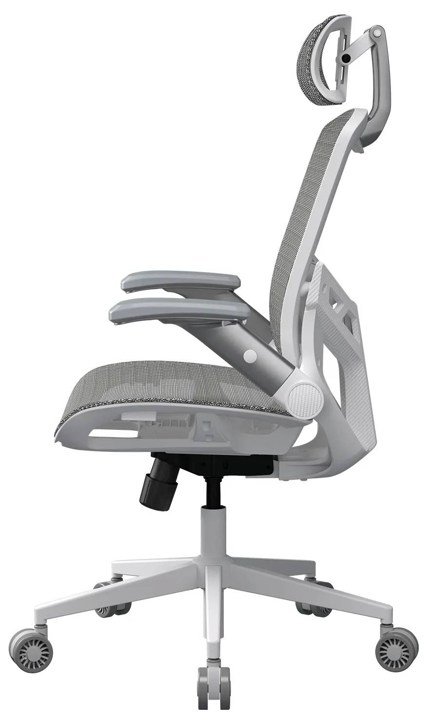 Moderní ergonomická kancelářská židle s nastavitelnými opěrkami rukou, síťovaným opěradlem a opěrkou hlavy na pětibodové kolečkové základně, pohled z boku.