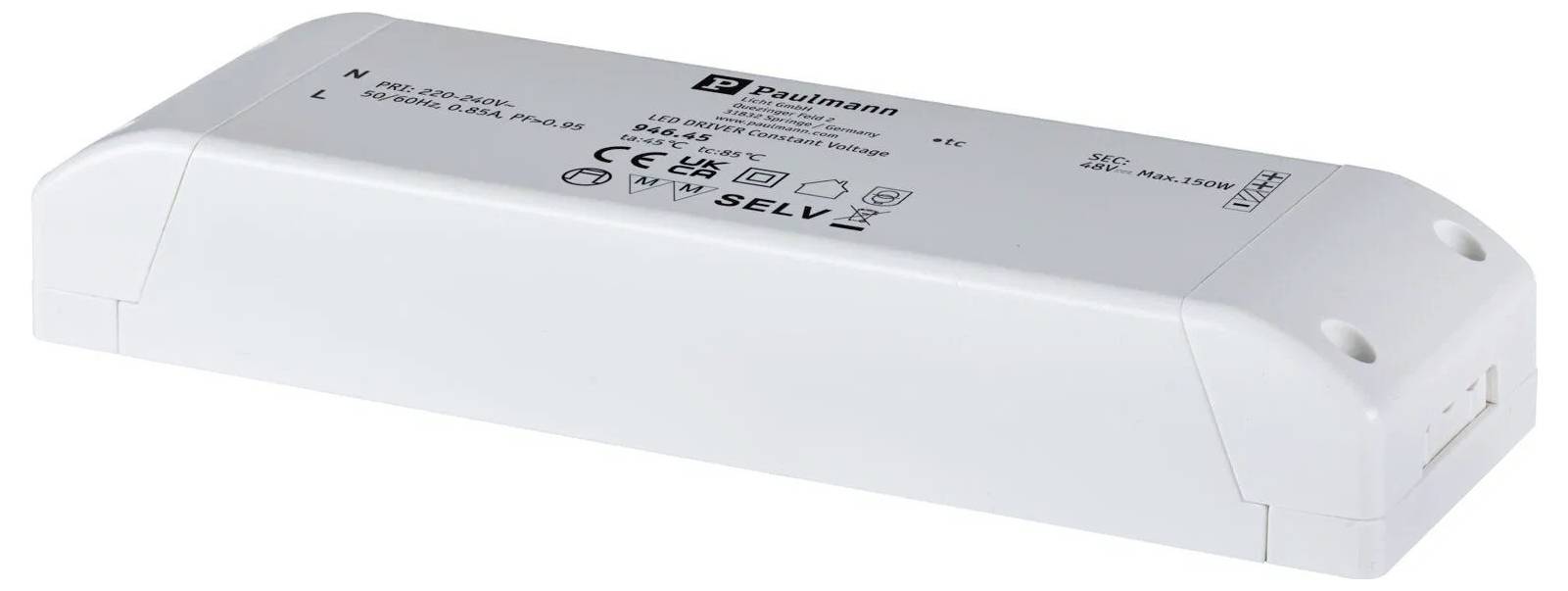 Obdélníkový elektronický transformátor s brandingem, technickými specifikacemi a několika certifikačními symboly na krytu.