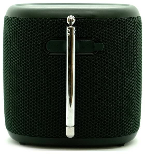 Přenosný černý bluetooth reproduktor s kovovým madlem, pohled zepředu.