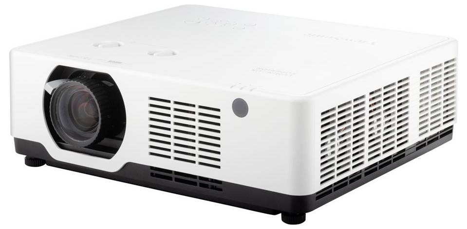 Bílý projektor s černou čočkou, s ventilací na bocích a ovládacími tlačítky nahoře.