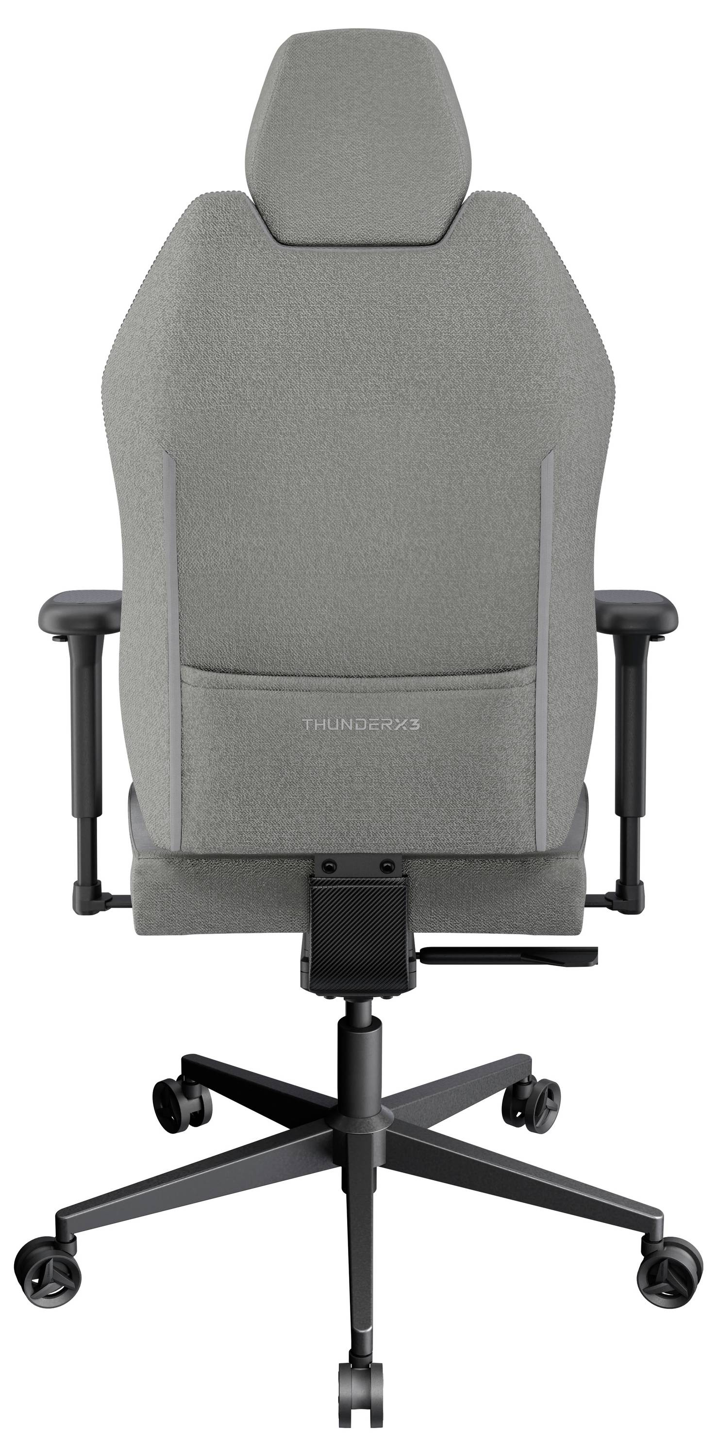 Šedá ergonomická kancelářská židle s nastavitelnými područkami a vysokým opěradlem, vhodná pro hraní her nebo kancelářské použití.