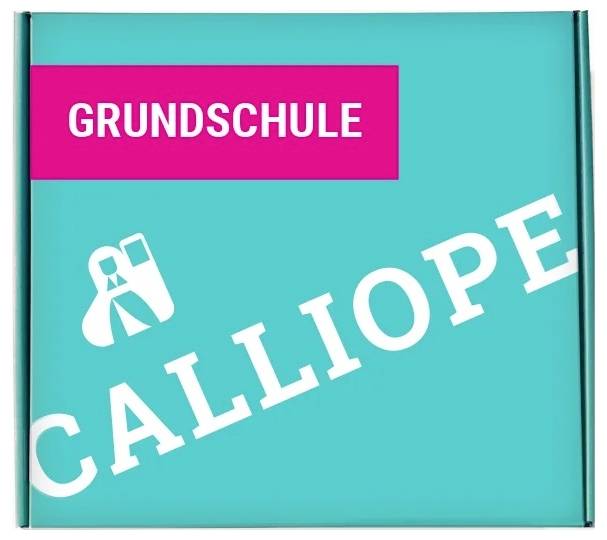 Tyrkysový box s nápisem 'Grundschule' v růžovém obdélníku a nápisem 'Calliope' bílou barvou, s malým logem připomínajícím stylizovaný obvod.
