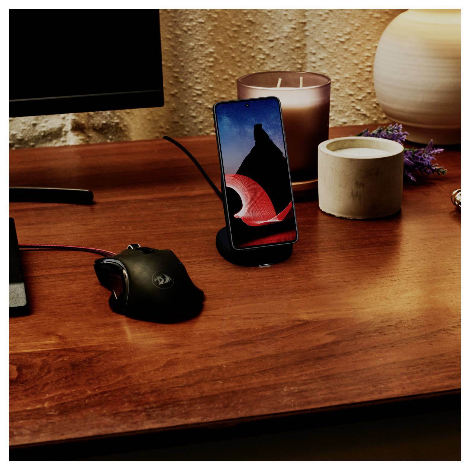 Motorola bezdrátová indukční nabíječka 15 W TurboPower Wireless Charging Pad SJW202-EU černá-7