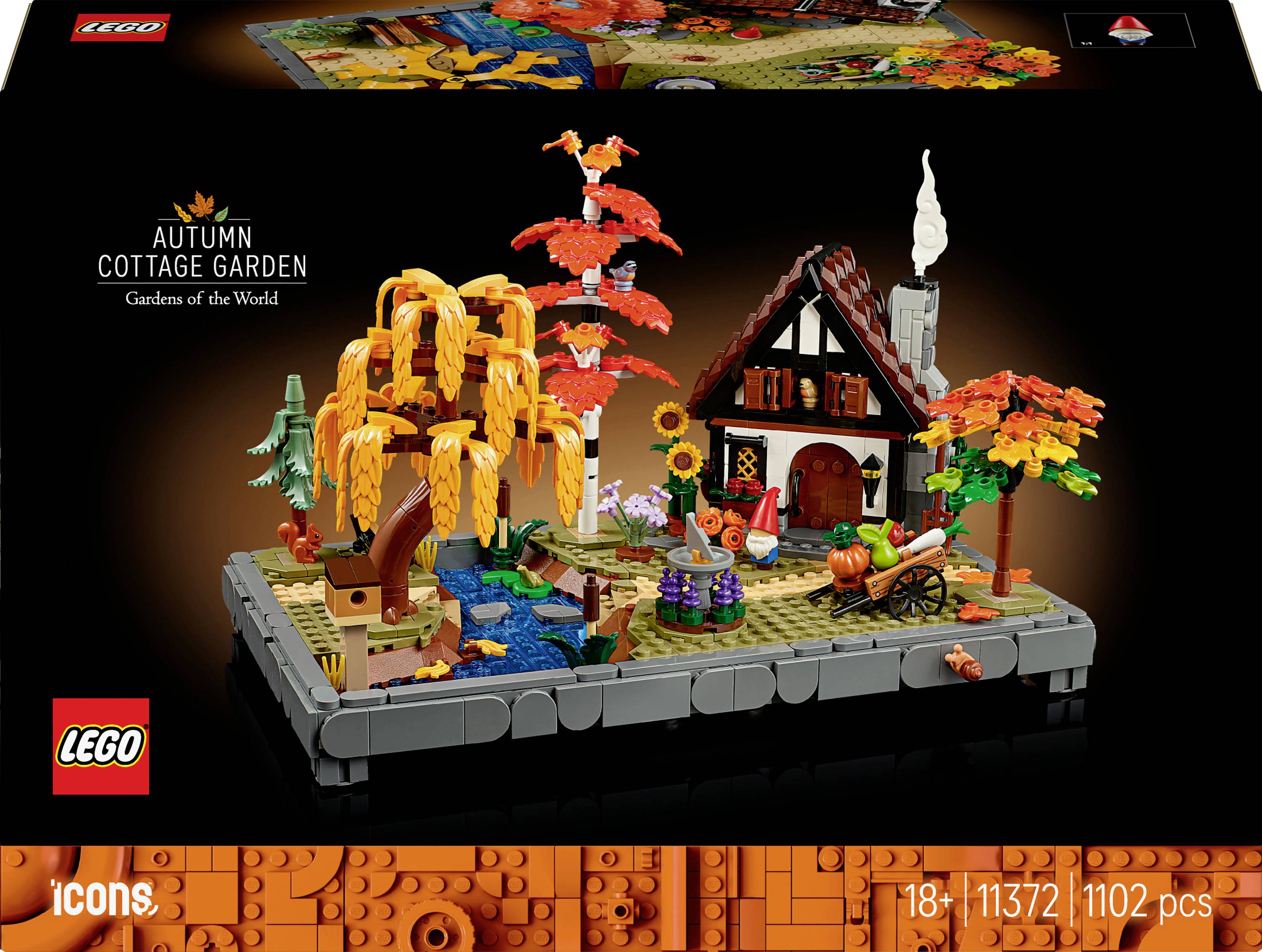 Detailní LEGO sada podzimní tématické zahrádky s domkem, stromy a různými sezonními dekoracemi, součást série 'Světové zahrady'.
