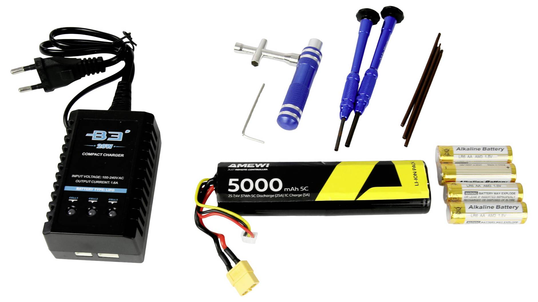 Sada dílů pro RC autíčko včetně nabíječky s EU zástrčkou, baterie 5000mAh, modrých rukojetí nástrojů, šestihranných klíčů a 8 alkalických baterií AA.