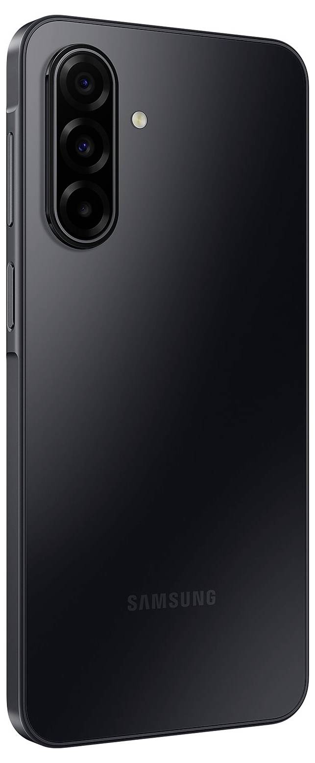 Elegantní černý smartphone s trojitým fotoaparátem umístěným na levé straně zadní části přístroje.