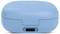 Světle modrý nabíjecí obal sluchátek s portem USB-C vpředu.