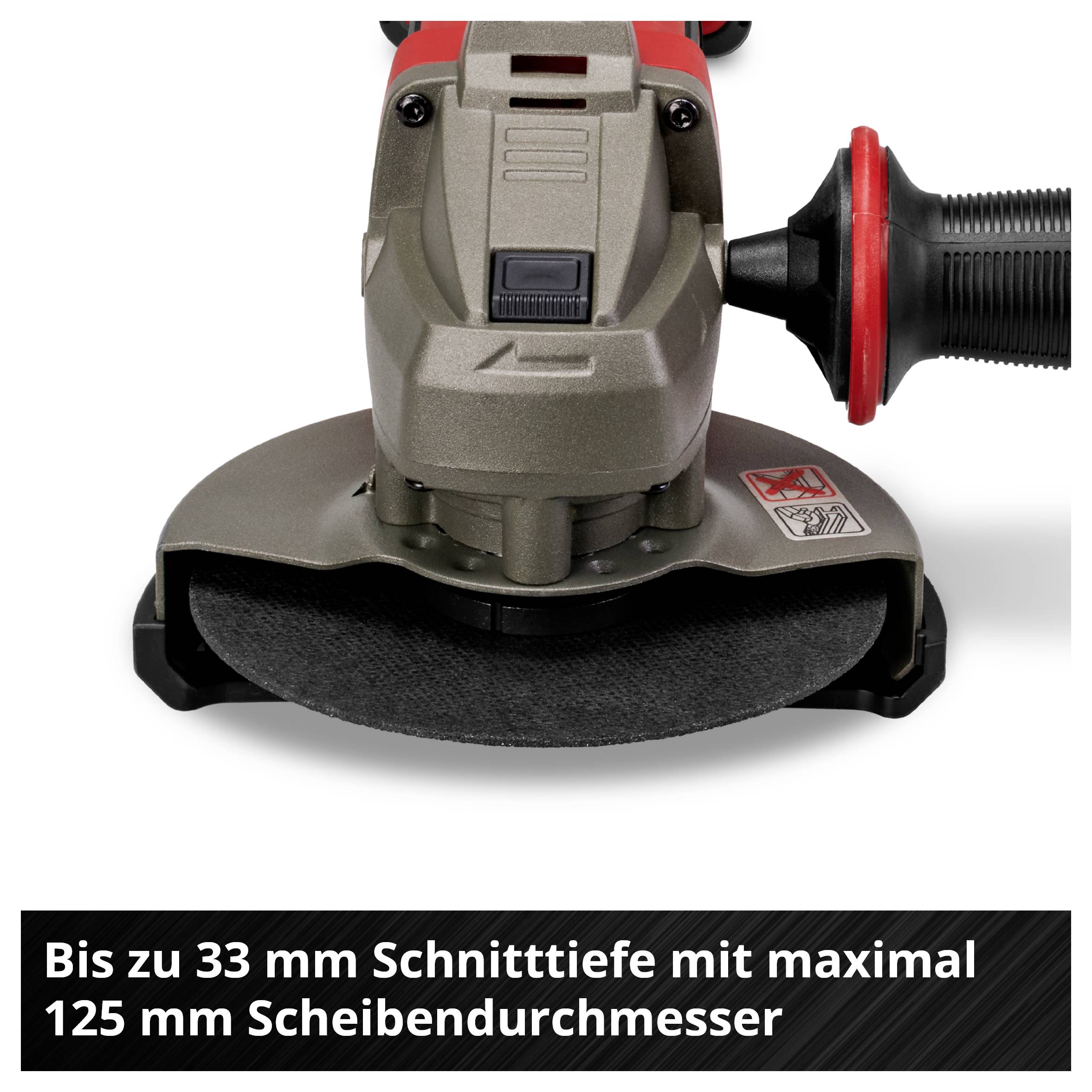 Úhlová bruska s maximální hloubkou řezu 33 mm při průměru kotouče 125 mm.
