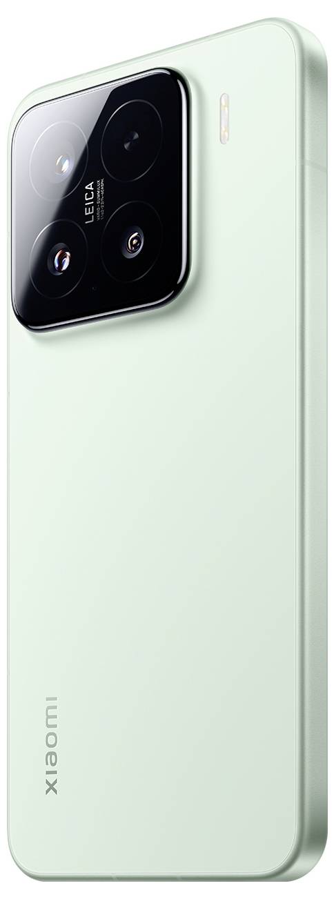 Světle zelený smartphone s obdélníkovým fotoaparátem s logem Leica a několika objektivy. Název značky 'Xiaomi' je umístěn na boku.
