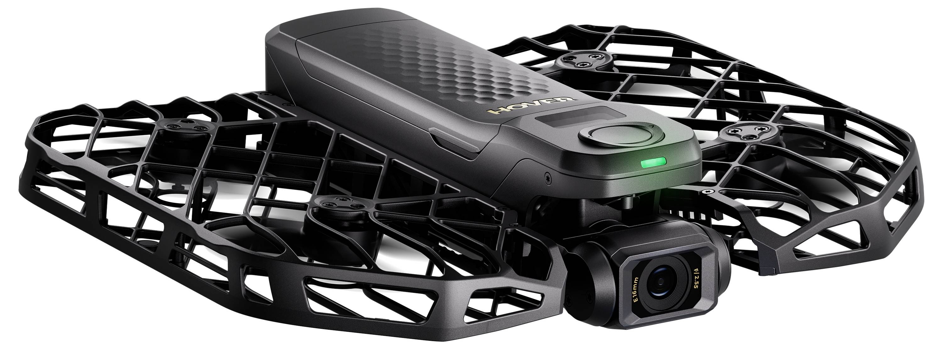 Černý dron s ochranným krytem a kamerou je zobrazen, přičemž zdůrazňuje jeho kompaktní a elegantní design, vhodný pro leteckou fotografii.