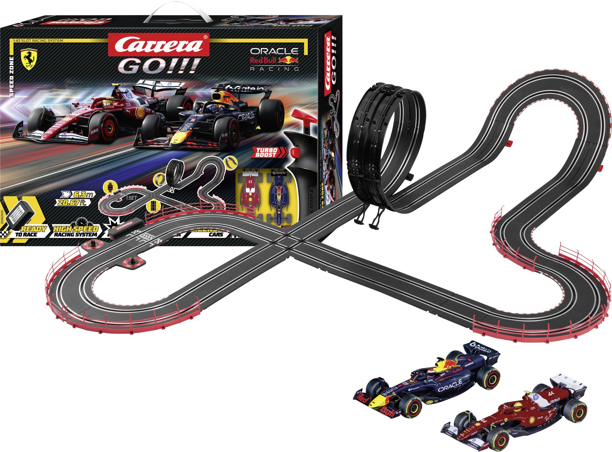 Závodní dráha pro autíčka s tratí obsahující smyčky a zatáčky a dva závodní vozy s designem Ferrari a Red Bull.