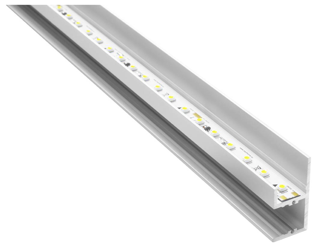 Páska LED světla v hliníkovém kanálu, pohled z úhlu, ukazující rovnoměrně rozmístěné diody a elegantní, moderní design.