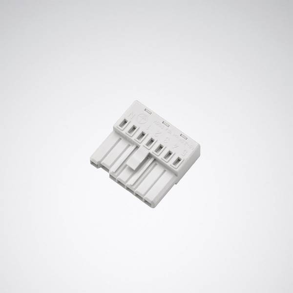 Trilux  6822300  N/A  1 ks