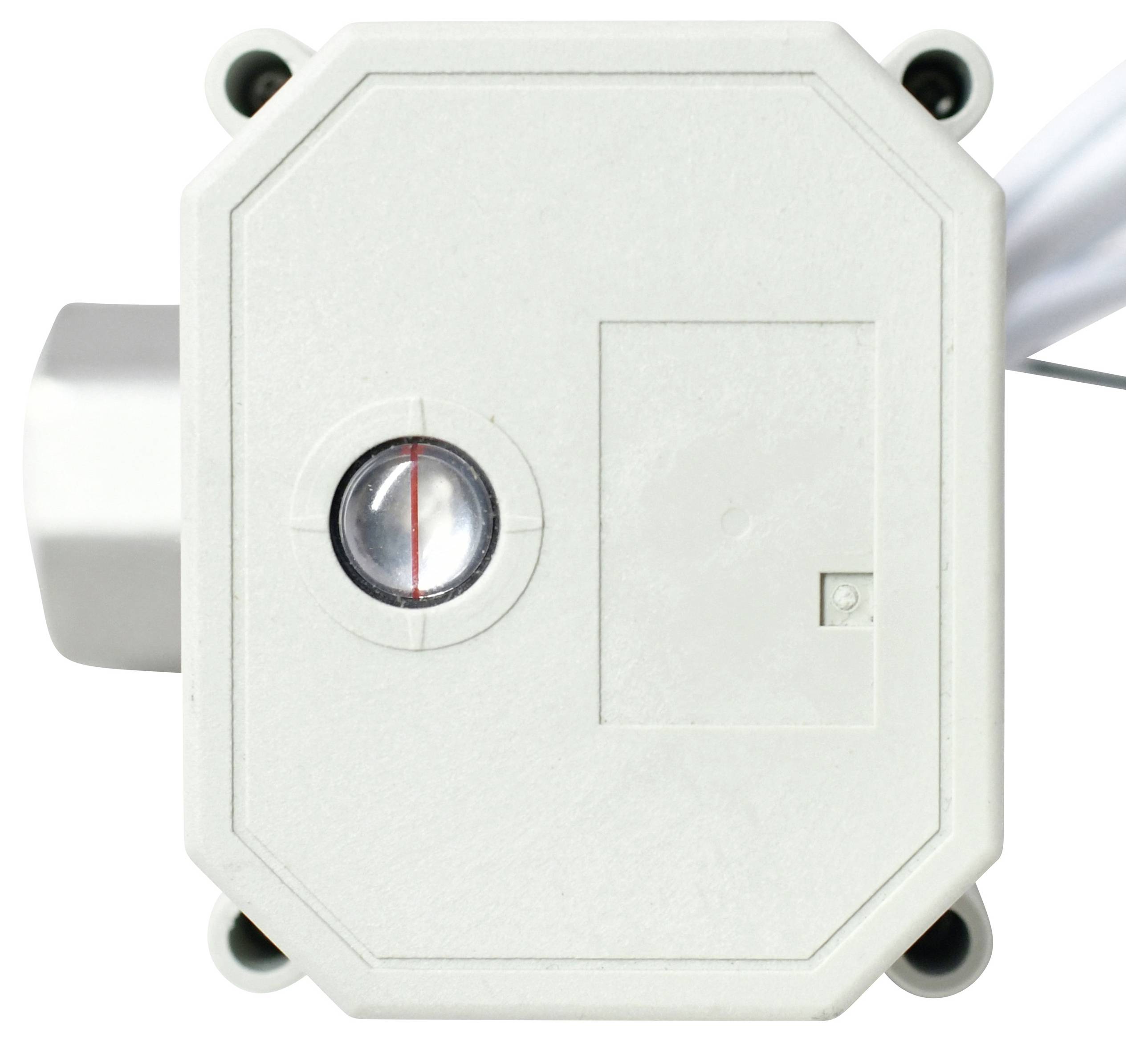 Bílé elektronické zařízení s kulatým ciferníkem na přední straně, umístěné na bílém pozadí.