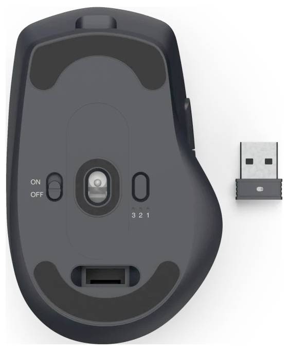Spodní pohled na bezdrátovou počítačovou myš se síťovým vypínačem, senzorem a vedle připojeným USB přijímačem.