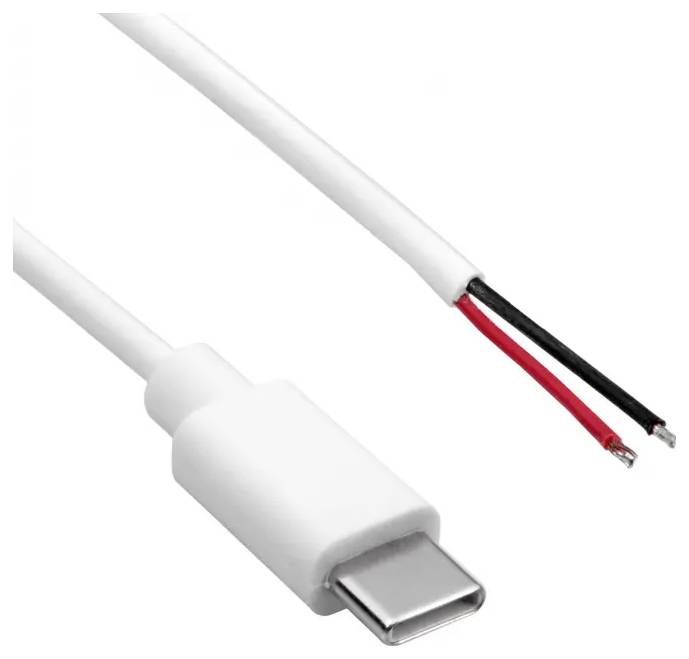 USB-C kabel s odhalenými černými a červenými vodiči na jednom konci, což naznačuje rozříznutý nebo poškozený stav.