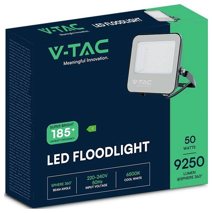 LED reflektor 'V-TAC' s parametry: 50 W LED světlomet, 9250 lumenů, studené bílé světlo 6500K, úhel svícení 360°, energetická třída B.