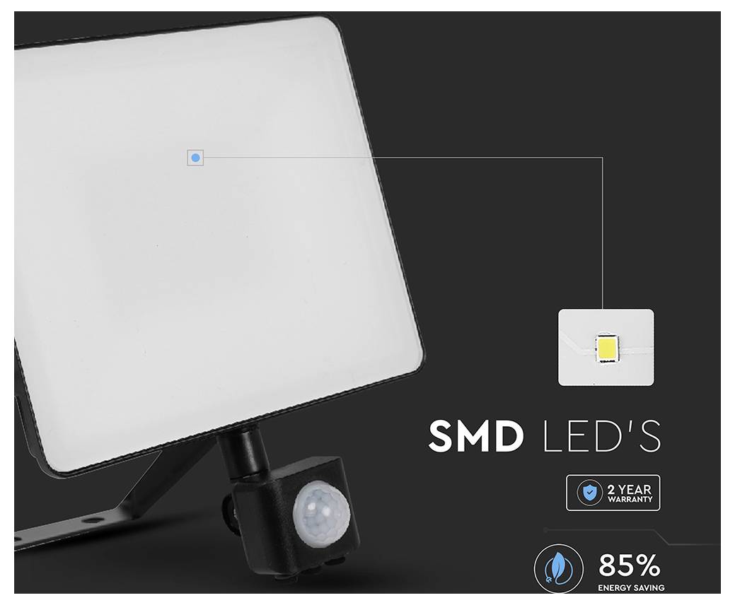 Čtvercové LED světlo s pohybovým senzorem je zobrazeno. Text uvádí „SMD LED diody", „2letá záruka" a „85% úspora energie" s ikonami vedle nich.
