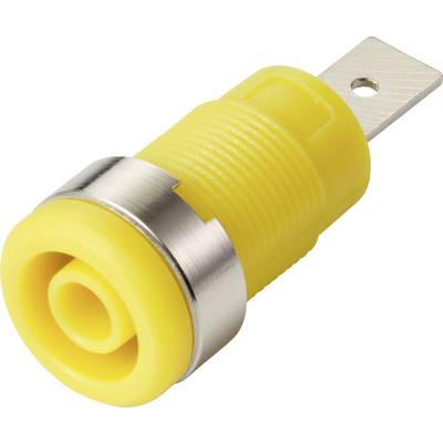 Žlutý izolovaný elektrický konektor s kovovým kroužkem a svorkou.