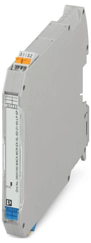 Tenký, šedý elektronický modul s štítky a konektory na horní a dolní straně, používaný pro průmyslovou automatizaci nebo elektrické systémy.