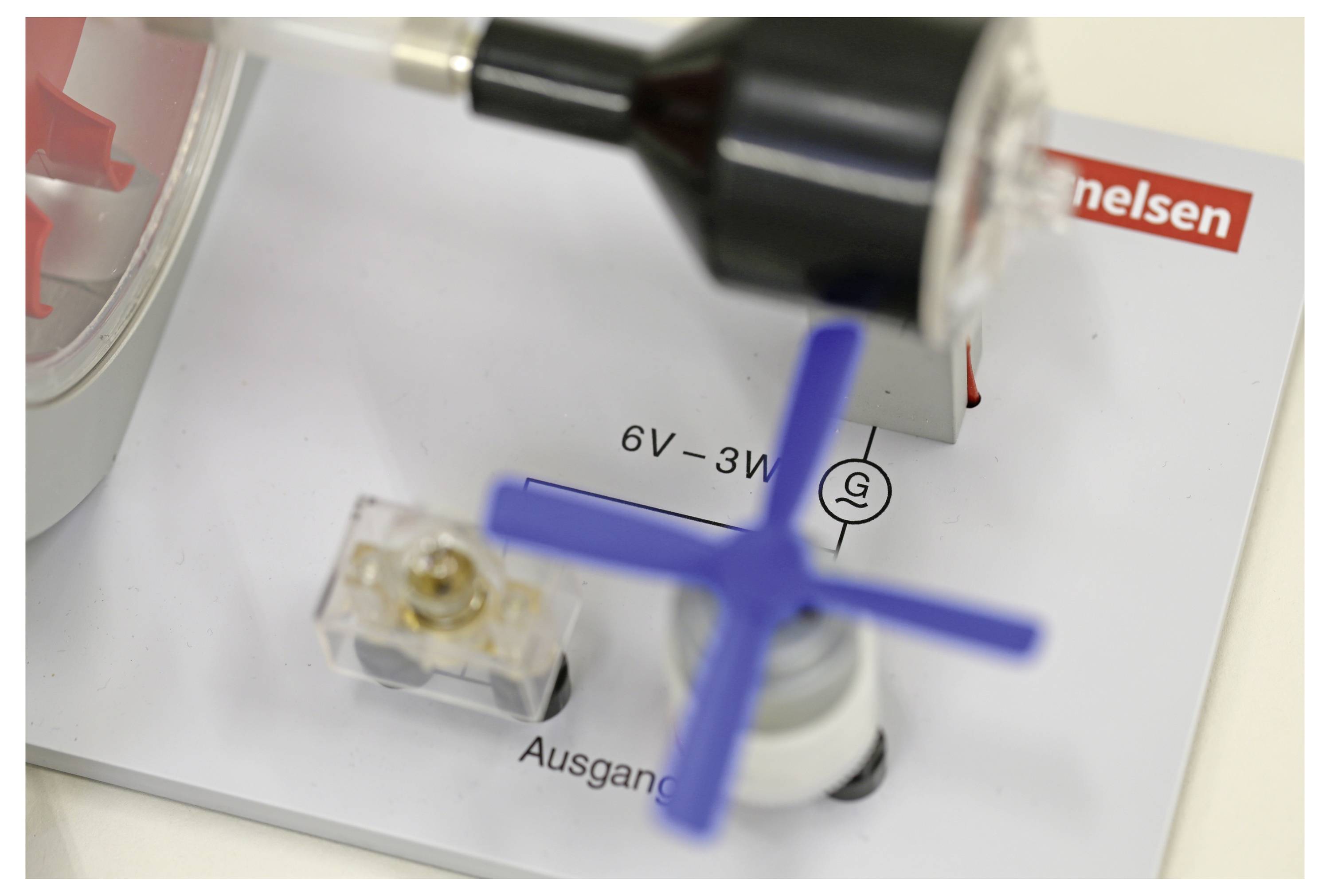 Cornelsen Experimenta 44632 Model vodní elektrárny-2