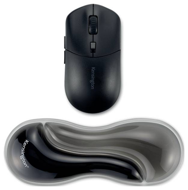 Je zobrazen černý bezdrátový myš značky Kensington a odpovídající ergonomický zápěstní opěrka.