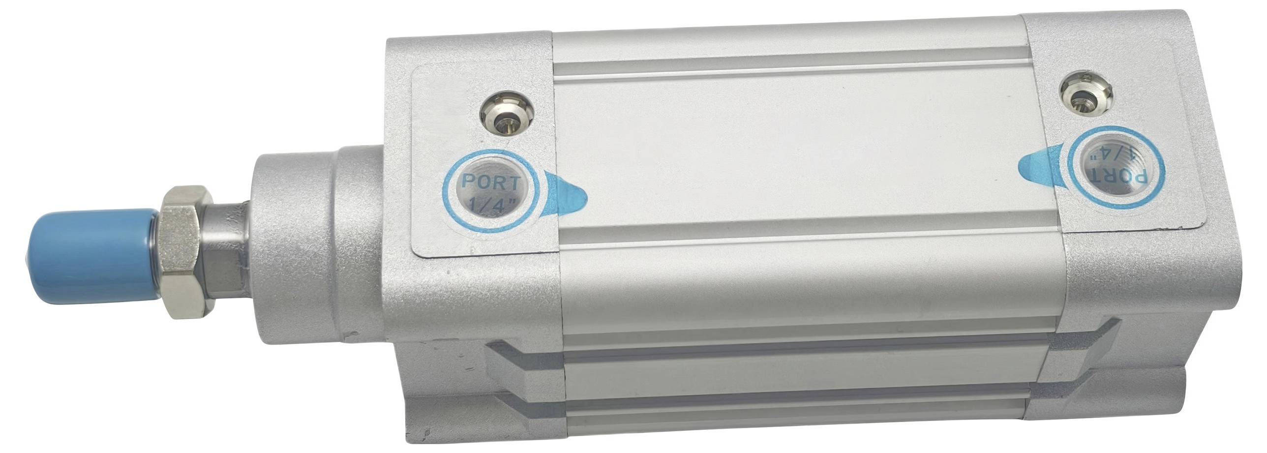 Kompaktní stříbrný pneumatický válec s modrou čepičkou na jednom konci, označený "PORD" a "PORD" vedle jeho portů, používaný pro mechanický pohyb.