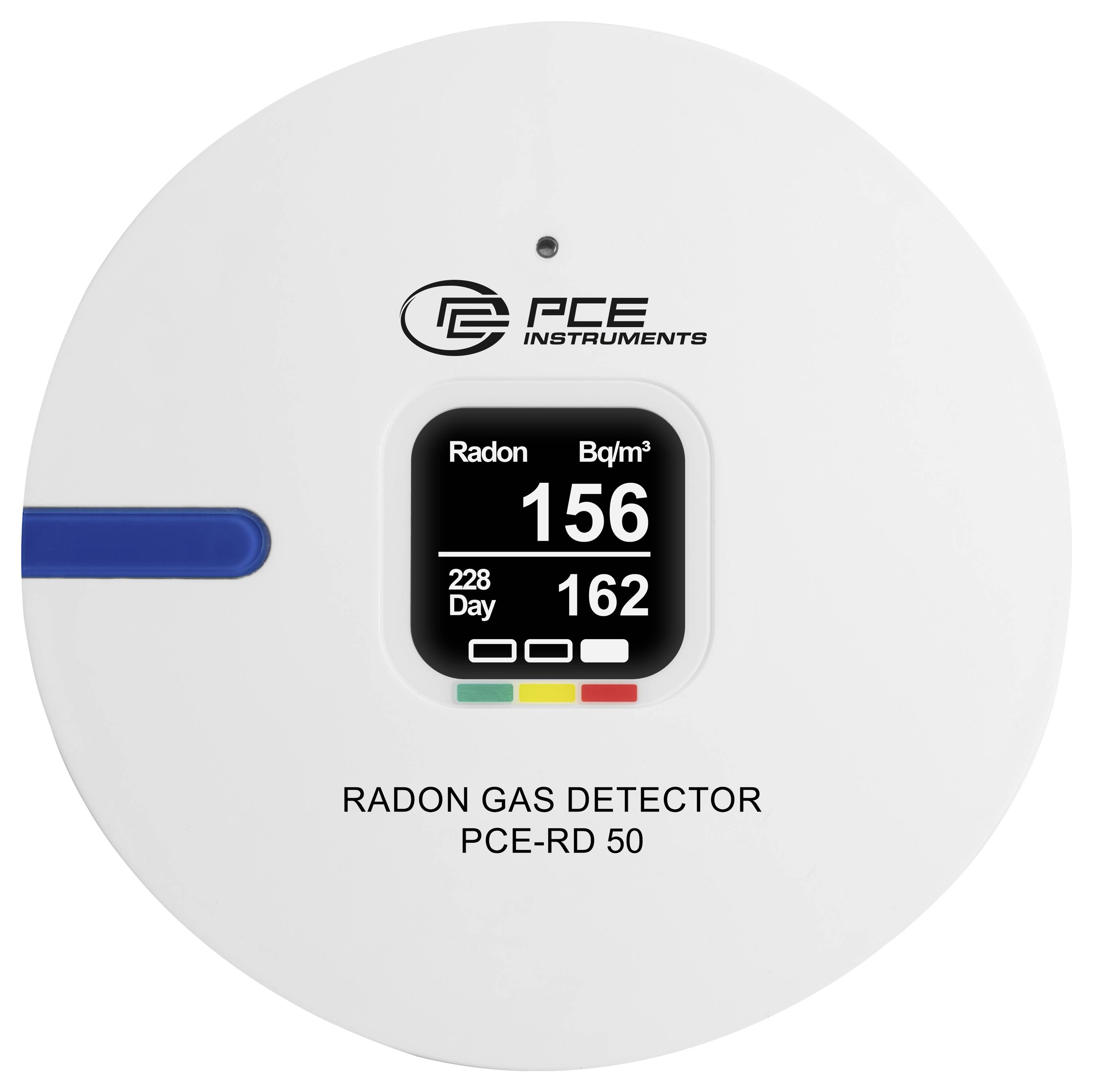 Kulatý bílý detektor radonu PCE Instruments s označením "RADON GAS DETECTOR PCE-RD 50" zobrazující digitální údaj o radonu 156 Bq/m³.