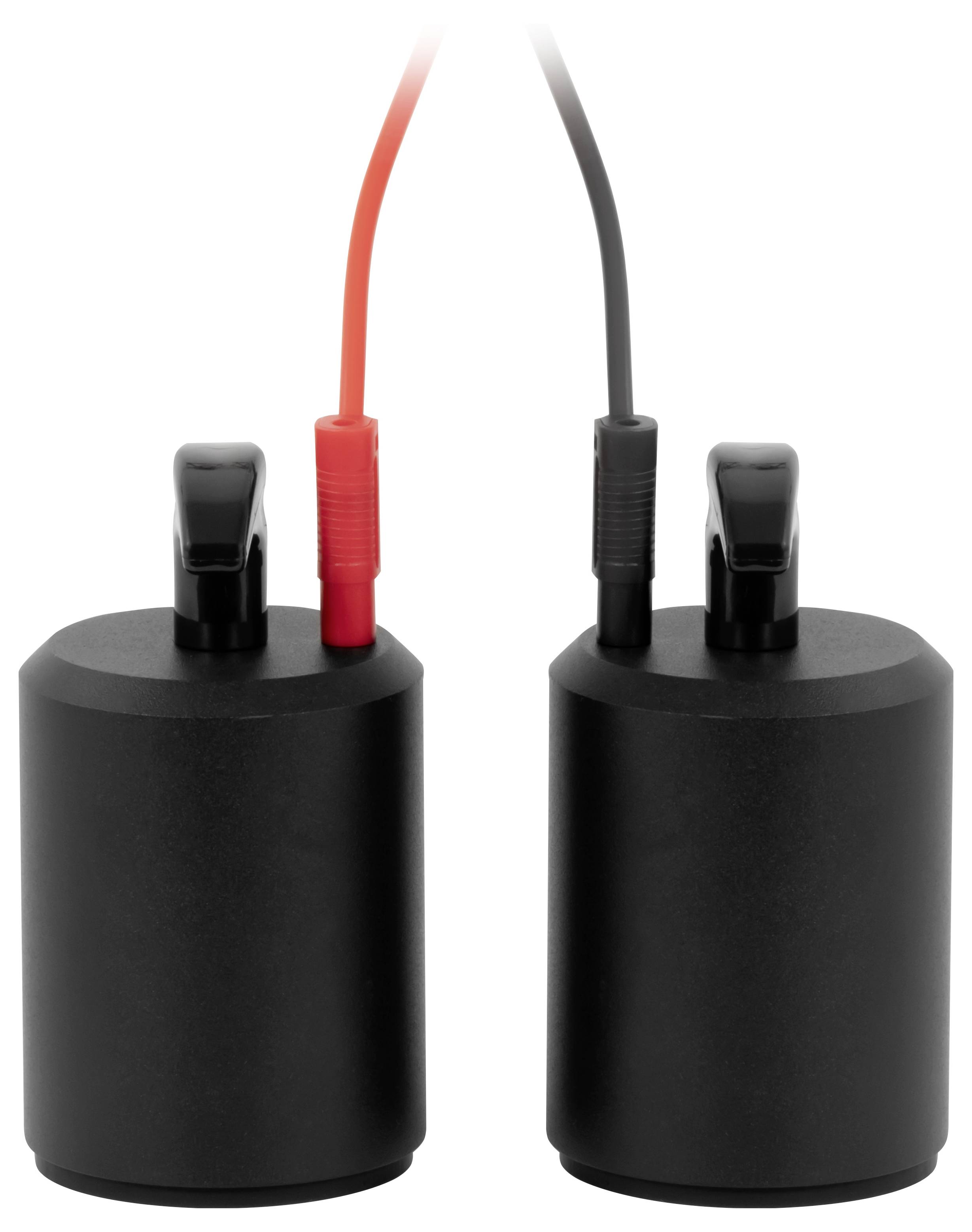 Dvě černé válcovité elektrické součástky s červenými a černými vodiči připojenými na vrchu, zobrazené vedle sebe na bílém pozadí.