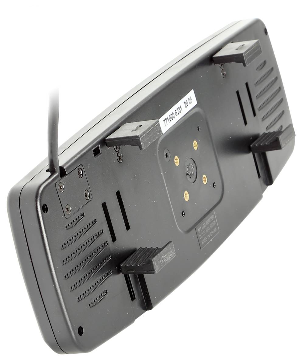 Spodní strana černého elektronického zařízení s montážními konzolami, větrací štěrbinami a připojeným napájecím kabelem.
