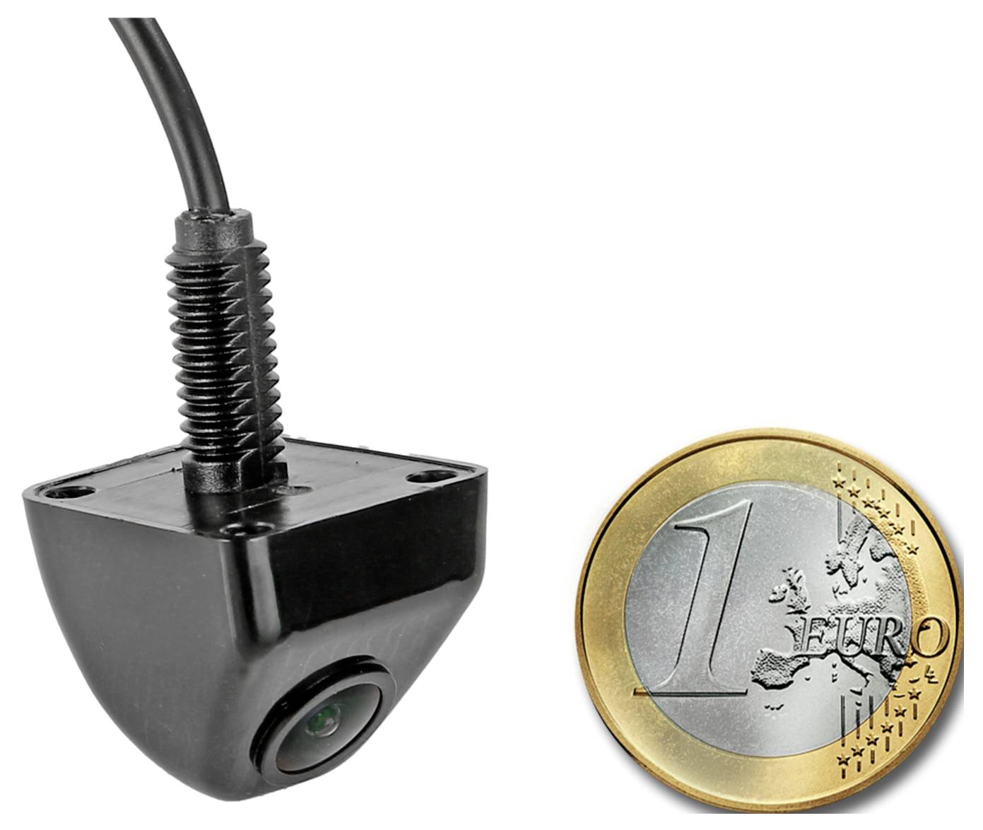 Malá černá drátěná bezpečnostní kamera zobrazená vedle mince v hodnotě 1 euro pro porovnání velikosti.