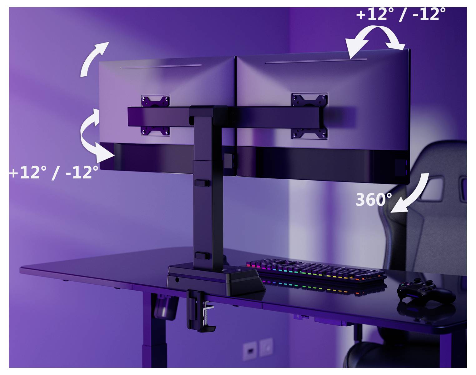 Duální monitor na stole s flexibilní rotací, který drží dva monitory. Šipky označují rozsah naklonění '+12°/-12°' a '360°'. Viditelná herní židle, klávesnice a ovladač.