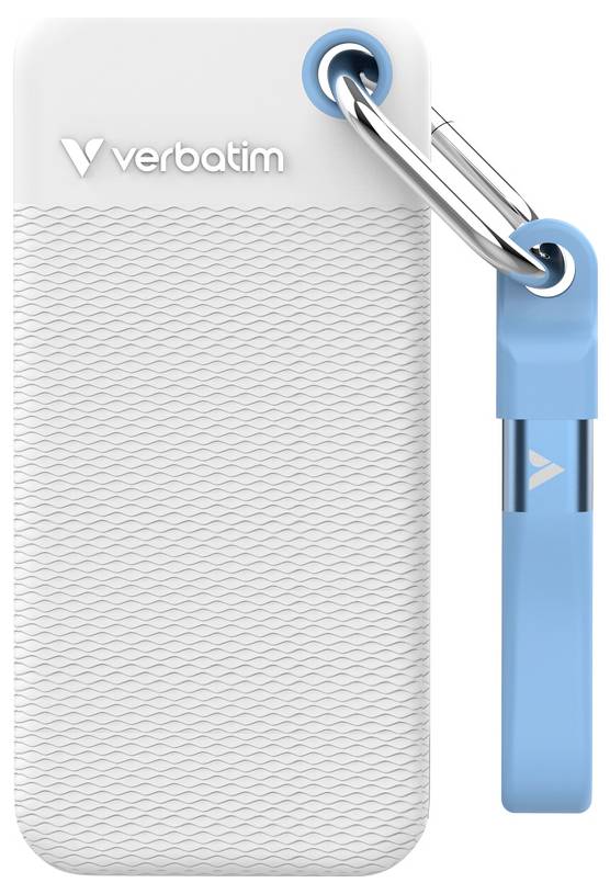Bílá přenosná úložná jednotka Verbatim s texturovaným pouzdrem a připojeným modrým USB flash diskem na karabince na šňůrce.