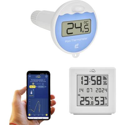 Digitální teploměr bazénu zobrazující "24°C", aplikace na chytrém telefonu ukazující graf teploty vody a nástěnná zobrazovací jednotka indikující čas, datum a informace o vzduchu.