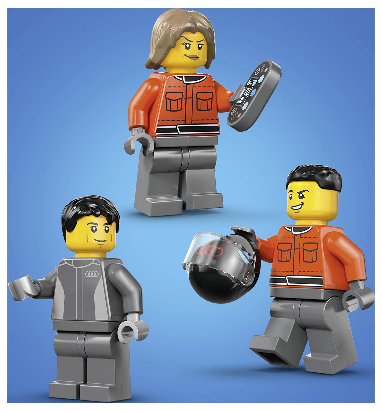 Tři figurky Lego: jedna drží zařízení, další drží přilbu a třetí stojí s otevřenou rukou. Všechny nosí červené nebo šedé oblečení.